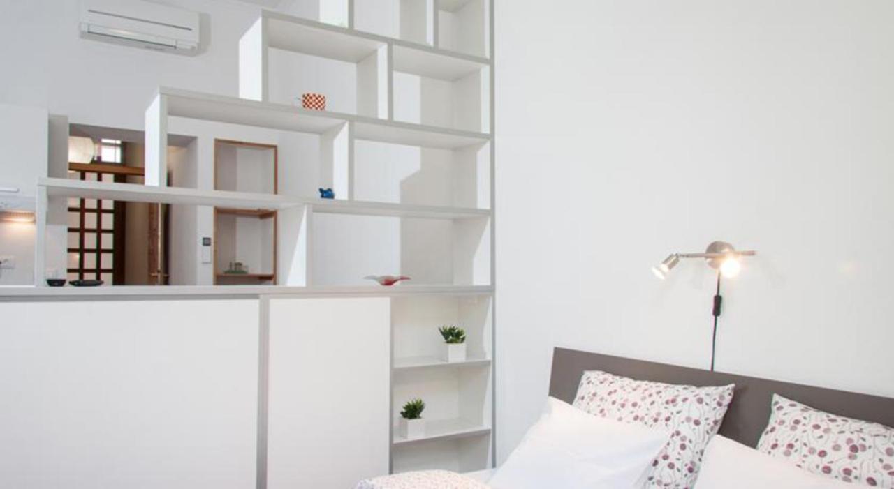 Mezzanine Apartment, Center *